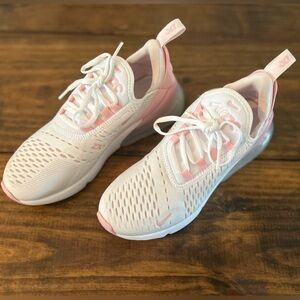 Women’s Nike Air Max 270 Size 7